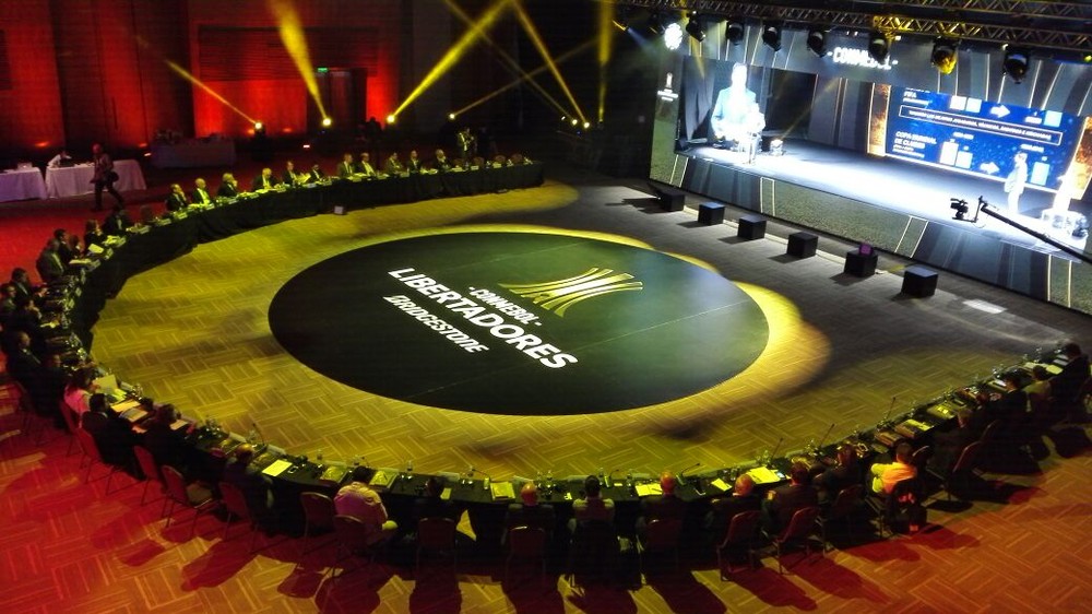  Conmebol contratará agência para organizar licitação dos direitos de seus torneios