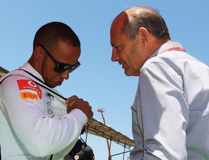 Ron Dennis acredita que Lewis Hamilton possa se sentir atraído de volta para a McLaren nos próximos anos (Foto: Getty Images)