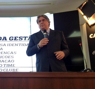 Com perdas de mando, Corinthians vê receita diminuir R$ 42,5 mi em 2013