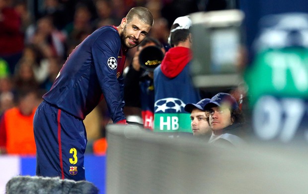 Piqué gol contra Barcelona Bayern de Munique Liga (Foto: Reuters)
