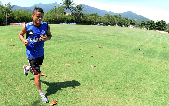 Everton treino do Flamengo (Foto: Alexandre Vidal / Fla Imagem)