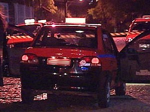 Taxista é assassinado em Porto Alegre (Foto: Reprodução/RBS TV) Taxista é assassinado em Porto Alegre (Foto: Reprodução/RBS TV)