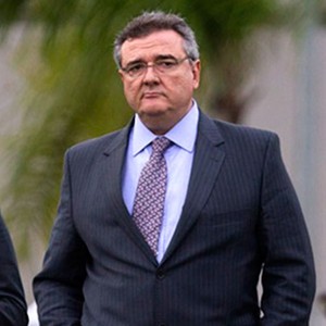 Gobbi mantém cautela sobre Timão líder e elogia Cruzeiro: 'Melhor time'