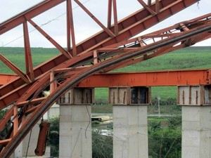 Acidente de trabalho nas obras de ampliação do anel viário de Piracicaba (Foto: Sinticompi/Divulgação)
