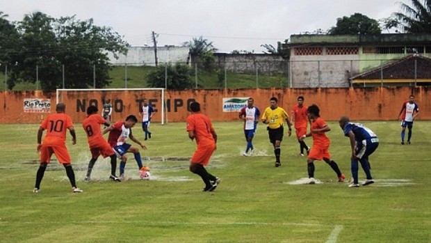 Fast jogou com o time reserva, mas venceu o Holanda por 1 a 0 (Foto: Divulgação/Fast Clube)