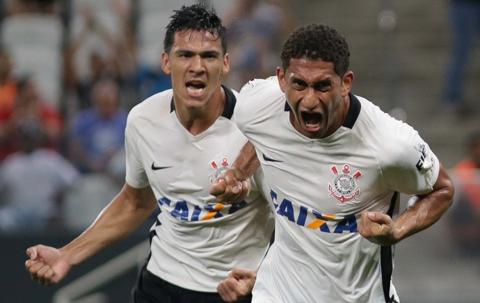 Corinthians vence Novorizontino em noite de recorde negativo na arena