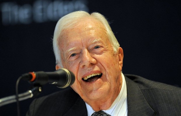 O ex-presidente dos EUA Jimmy Carter dá entrevista em Seul nesta quinta-feira (28) (Foto: AP)