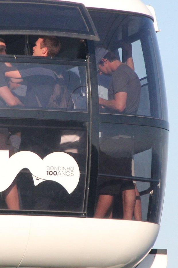 Michael Phelps visita o pão de açúcar no RJ (Foto: Rodrigo dos Anjos / AgNews)