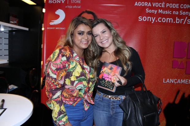 Preta Gil e Fernanda Souza (Foto: Thyago Andrade / Foto Rio News)