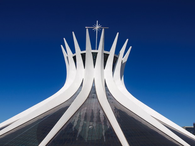Catedral - Brasília (DF) #Obras_Niemeyer (Foto: Marcelo Brandt/G1)