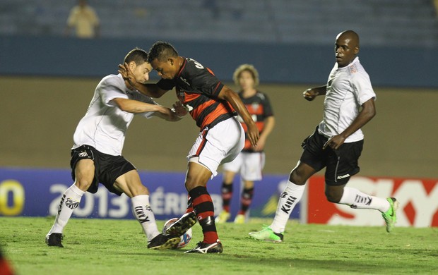 Série B Bragantino x Atlético-GO
