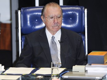O senador José Sarney (PMDB-AP), na despedida do cargo de presidente do Senado (Foto: José Cruz/Agência Senado)