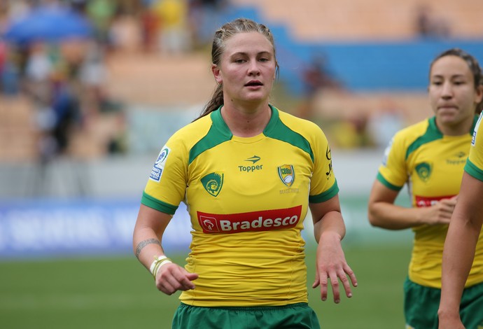 Raquel Kochhann ganhou o prêmio de melhor atleta de Rugby Sevens Feminino de 2015 (Foto: Fotojump)