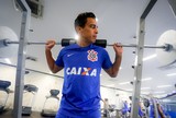 Na estreia, Jadson pede que Timão tire proveito da falta de foco do Galo Na estreia, Jadson pede que Timão tire proveito da falta de foco do Galo