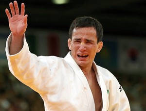 Felipe Kitadai comemora o bronze em Londres (Foto: Marcio Rodrigues / Fotocom.net)