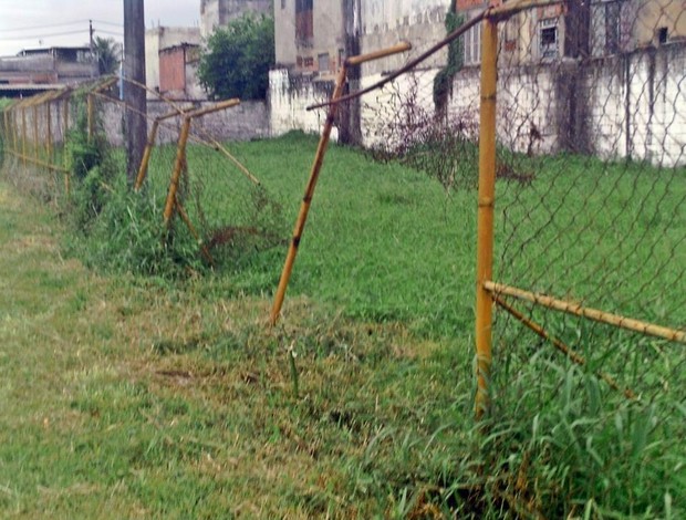 Estádio Arnaldo de Sá Motta, na Pavuna, zona norte do Rio de Janeiro