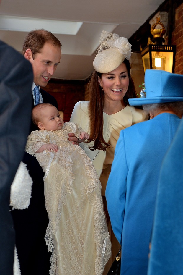 Príncipe William, Kate Middleton e Rainha Elizabeth (Foto: Getty Images/Agência)