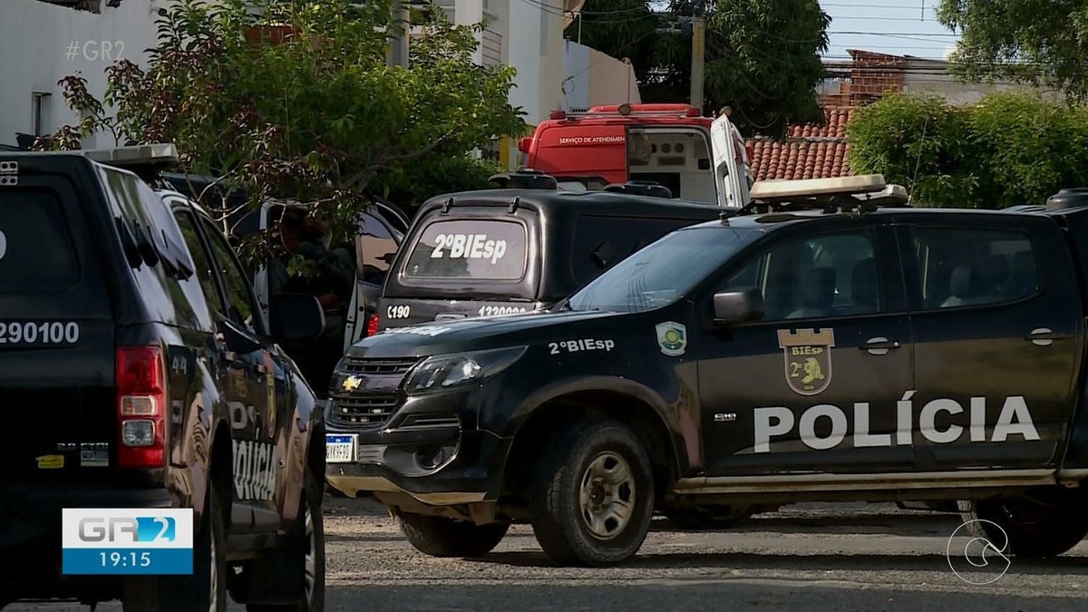 Mulher é assassinada em Petrolina e autor do crime morre de parada