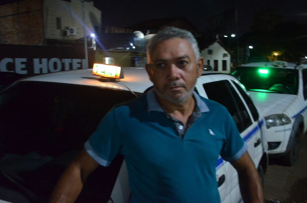 Taxista José Amauri diz que Uber é competição desleal aos taxistas (Foto: Toni Francis/G1)