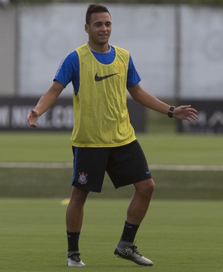 Corinthians empresta 