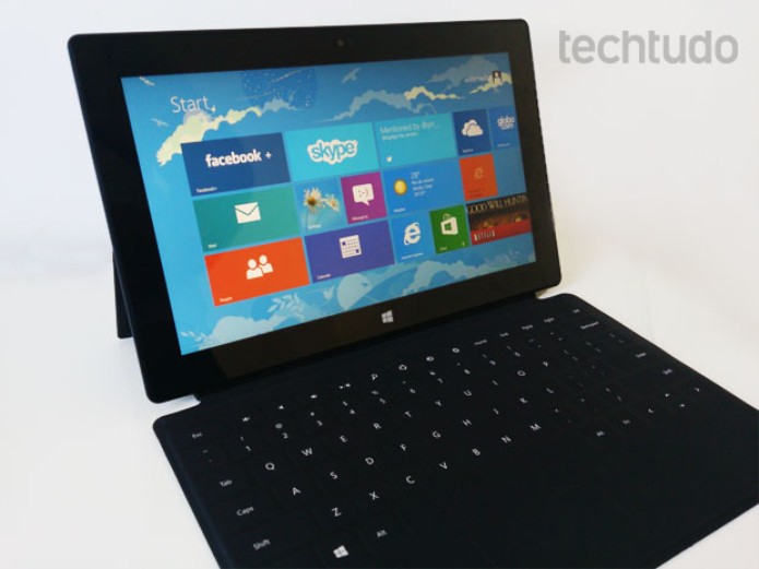 Surface RT, híbrido da Microsoft, com teclado acoplado (Foto: Rodrigo Bastos/TechTudo) Surface RT, híbrido da Microsoft, com teclado acoplado (Foto: Rodrigo Bastos/TechTudo)