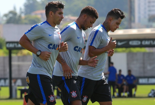 Para Cereto, reforços não serão titular por não conhecerem táticas de Tite