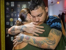 China executa idoso colombiano de 74 anos por tráfico de drogas (Luis Robayo / AFP Photo)