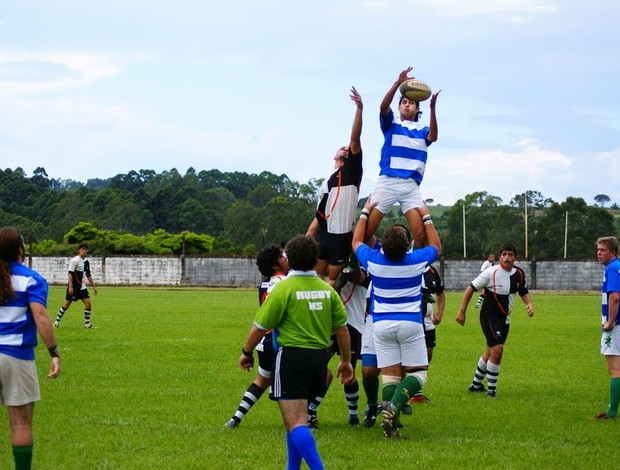 Uberlândia Rugby no Campeonato Seven (Foto: Divulgação / URC)