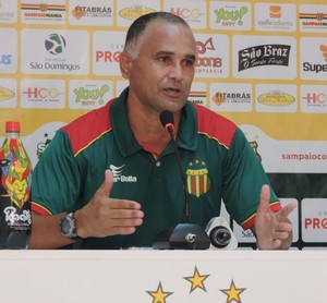 Oliveira Canindé deixa em aberto time titular do Sampaio para o confronto diante do Araioses (Foto: Sampaio/Divulgação) Oliveira Canindé deixa em aberto time titular do Sampaio para o confronto diante do Araioses (Foto: Sampaio/Divulgação)