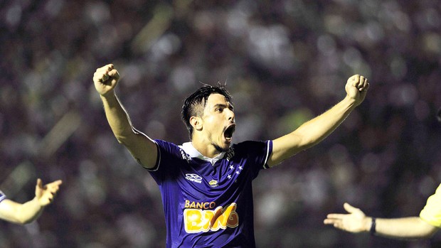 willian-cruzeiro-rib.jpg