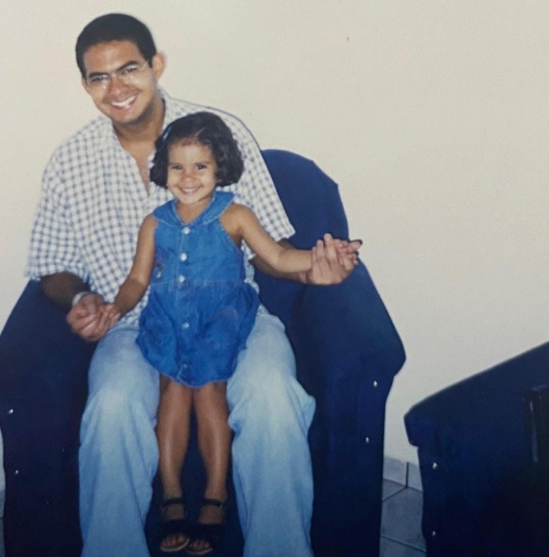 Bella Campos com o pai (Foto: Instagram) Bella Campos com o pai (Foto: Instagram)