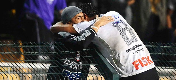Corinthians x Vasco, Paulinho (Foto: Marcos Ribolli / Globoesporte.com)