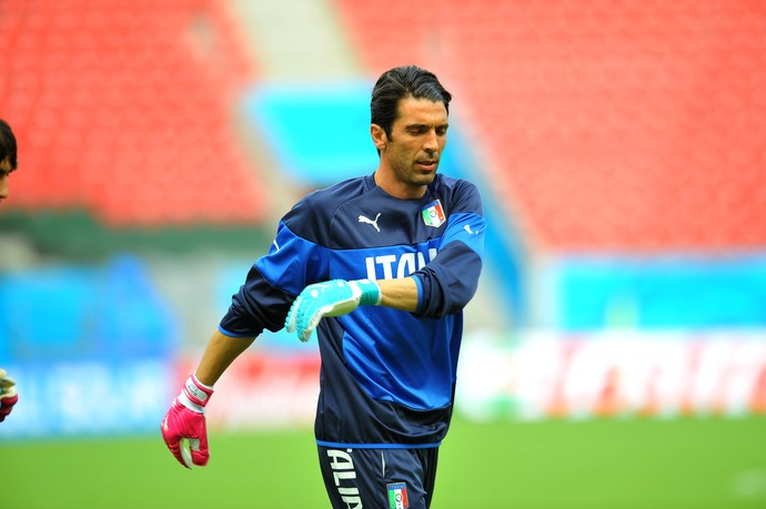 Buffon itália (Foto: Aldo Carneiro / Pernambuco Press)