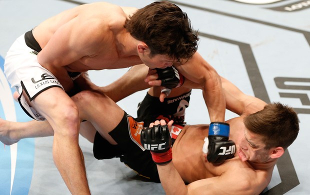 Sam Stout x KJ Noons UFC MMA (Foto: Getty Images)