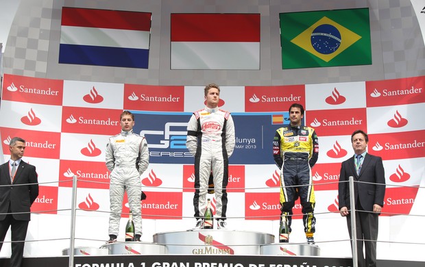 Felipe Nasr no pódio da GP2 na Espanha (Foto: Divulgação)