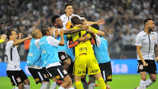 Corinthians se classifica e enfrenta o Palmeiras na final