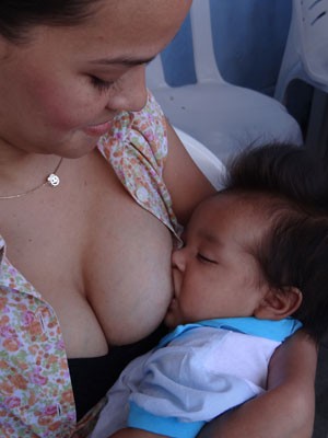 Mamaço encerra Semana Mundial do Aleitamento Materno, no Recife (Foto: Luna Markman / G1)