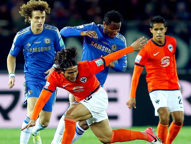 David Luiz na partida do Chelsea no Mundial contra o Monterrey (Foto: Reuters)