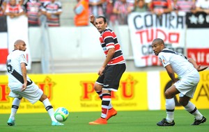 Rodrigo, Santa Cruz X Vasco (Foto: Aldo Carneiro / Agência estado)