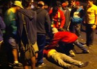 Rapaz se fere 
em confusão na Vila Madalena (Marcelo Mora/G1)