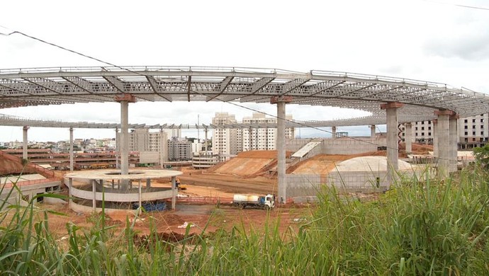Estádio Kleber Andrade está sendo reconstruído (Foto: Reprodução/TV Gazeta)