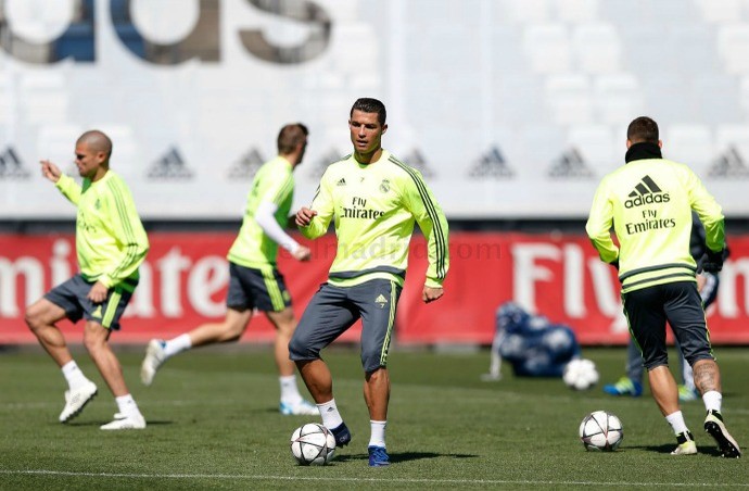 Cristiano Ronaldo treino Real Madrid (Foto: Divulgação)