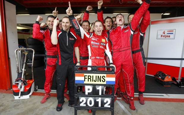 Após título polêmico, o holandês Robin Frijns foi convocado pela Sauber para os testes com novatos (Foto: Divulgação)