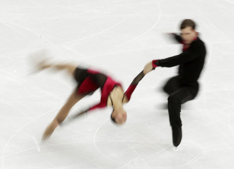 Fotografia capta salto da dupla italiana