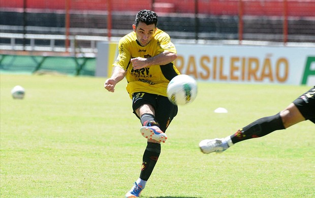 gilsinho sport (Foto: Aldo Carneiro / Pernambuco Press)