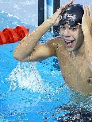 arthur mendes filho natação bronze mundial junior (Foto: Satiro Sodré / CBDA)