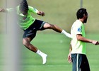 De meia e gorro, Neymar lidera 'altinho' no RJ (Gaspar Nobrega / Vipcomm)