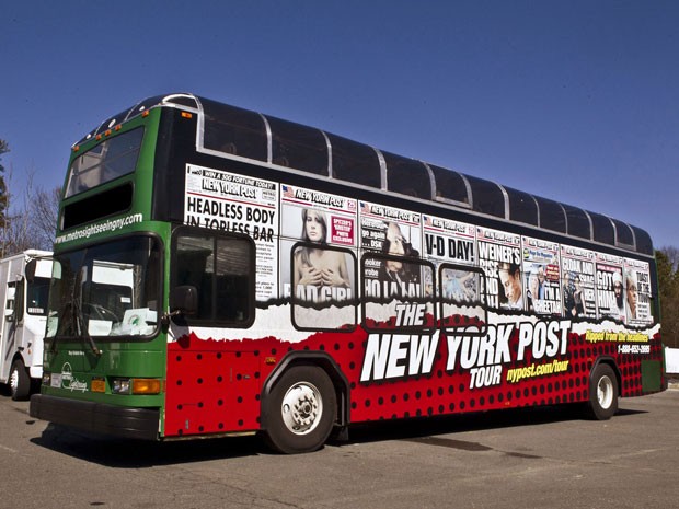 Ônibus do tour de fofoca por Nova York, do "The New York Post" (Foto: Divulgação/The Post Headlines Tour )