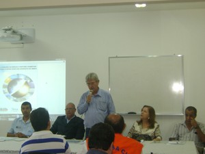 Secretário de Recursos Hídricos pretende definir investimento para 2013 (Foto: Taiguara Rangel/G1)