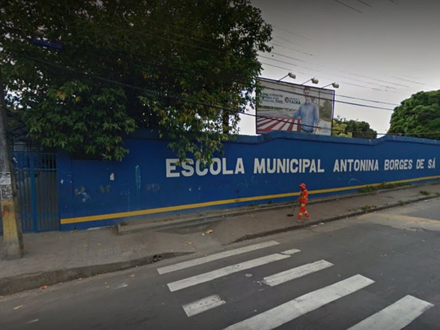 Escola fica localizada no bairro São José, em Manaus (Foto: Reprodução/Google Earth) Escola fica localizada no bairro São José, em Manaus (Foto: Reprodução/Google Earth)